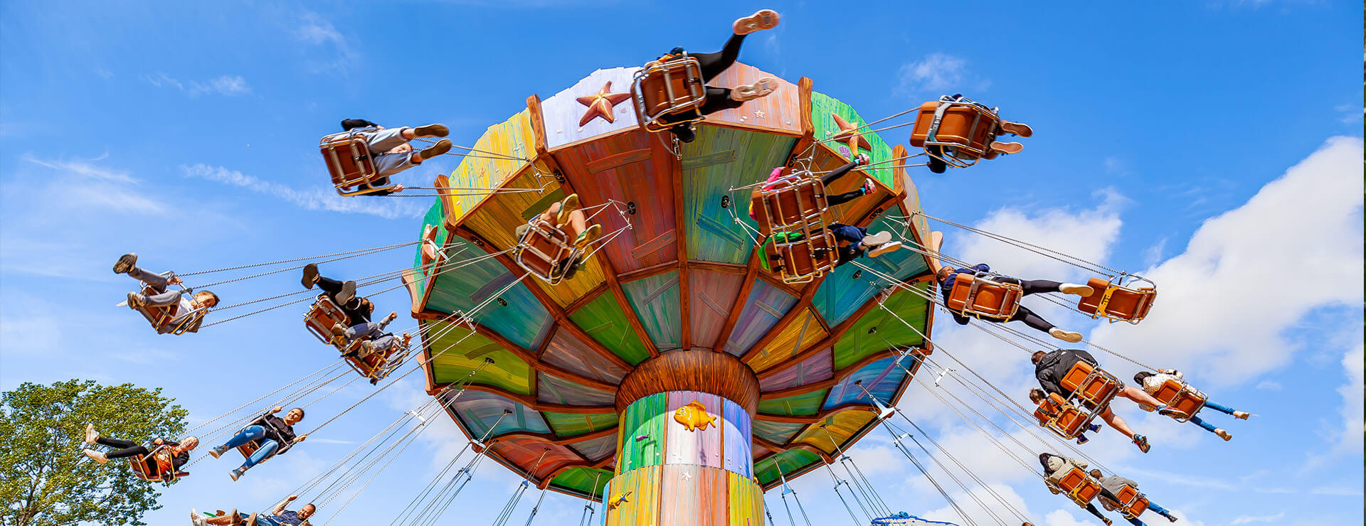 carrousel header leasure park looping group 